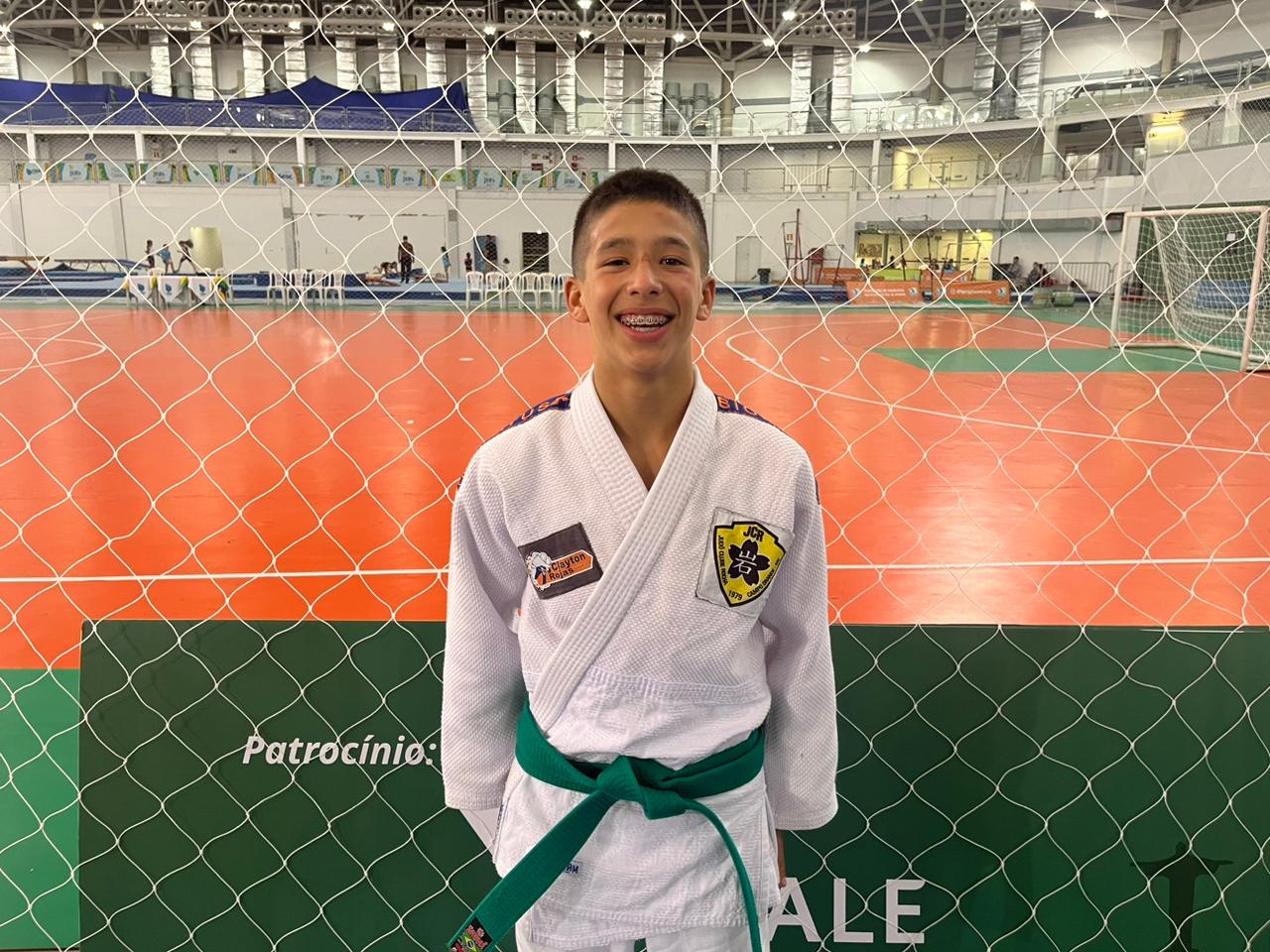 Jiu-jítsu de Lucas do Rio Verde conquista 21 medalhas na 4ª etapa estadual